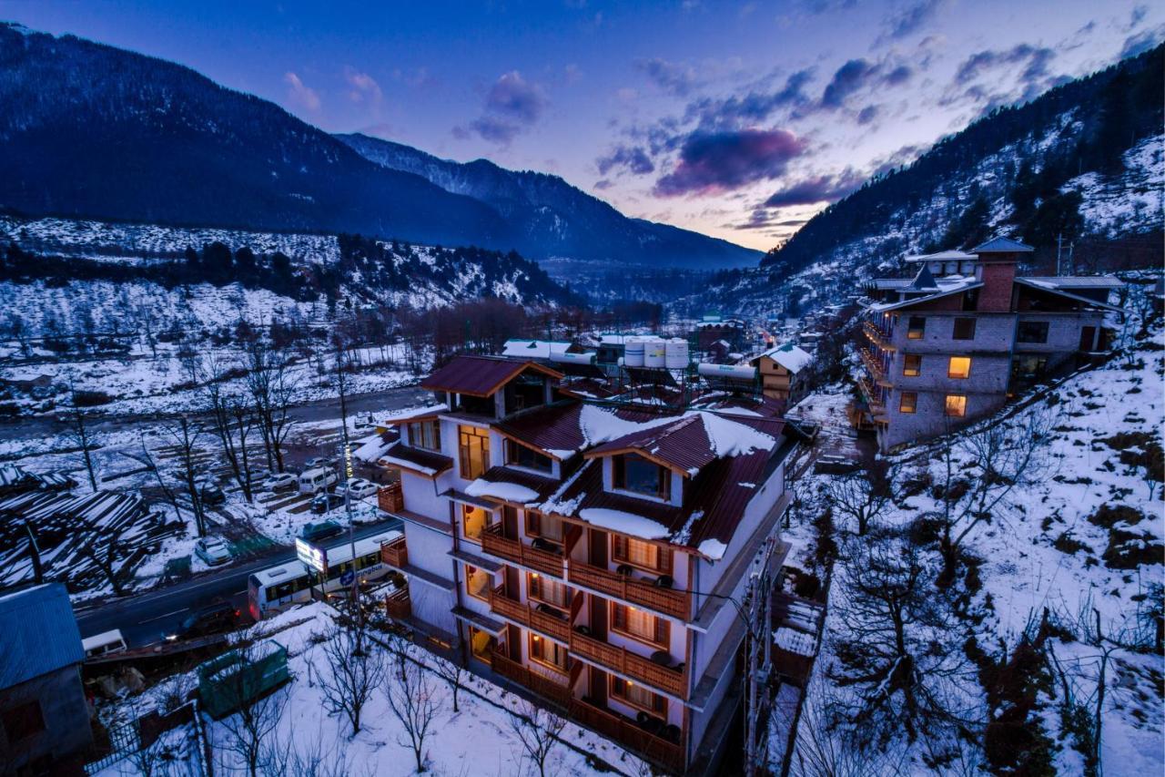 Vaibhav Regency Hotel - Manali (Himachal Pradesh) — Photos 2